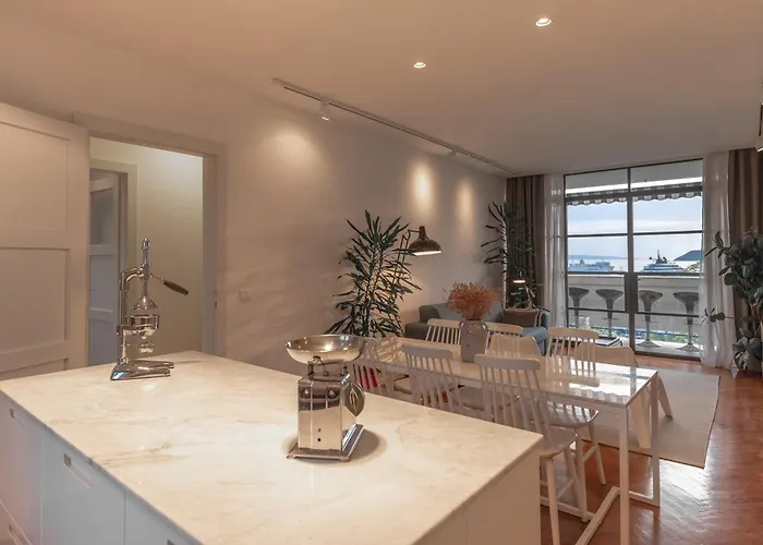 公寓 Bregos Superior - Unique Design 3-br - Unbelievable Panoramic View Of - Walking Distance From Unesco Palace And Bacvice - Free Parking - Buralux *