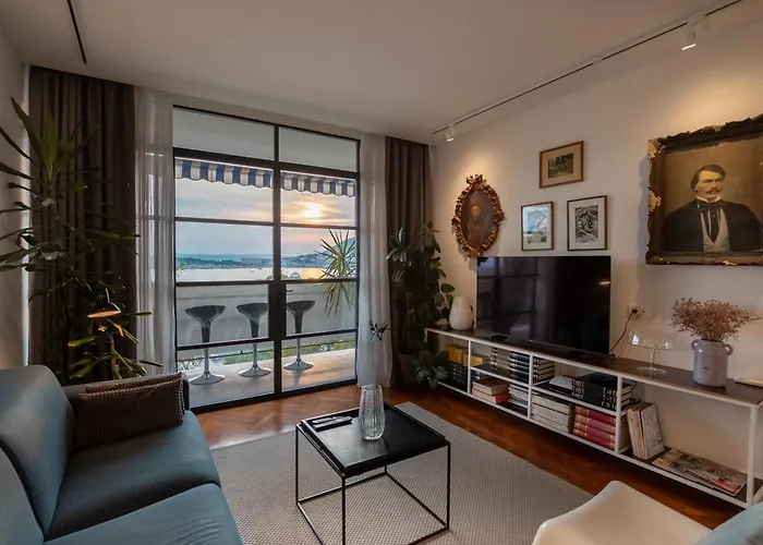 公寓 Bregos Superior - Unique Design 3-br - Unbelievable Panoramic View Of - Walking Distance From Unesco Palace And Bacvice - Free Parking - Buralux *