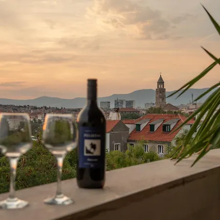 Bregos Superior - Unique Design 3-br - Unbelievable Panoramic View Of - Walking Distance From Unesco Palace And Bacvice - Free Parking - Buralux Apartament Split