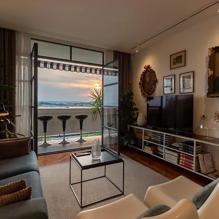 Apartament Bregos Superior - Unique Design 3-br - Unbelievable Panoramic View Of - Walking Distance From Unesco Palace And Bacvice - Free Parking - Buralux