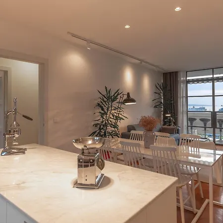 Apartment Bregos Superior - Unique Design 3-br - Unbelievable Panoramic View Of - Walking Distance From Unesco Palace And Bacvice - Free Parking - Buralux *