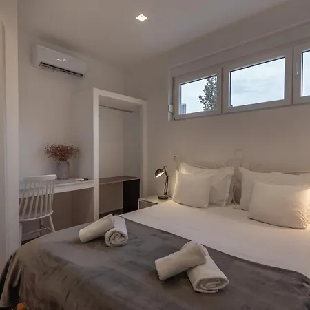 Bregos Superior - Unique Design 3-br - Unbelievable Panoramic View Of - Walking Distance From Unesco Palace And Bacvice - Free Parking - Buralux