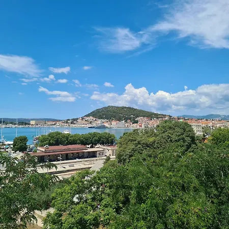 Bregos Superior - Unique Design 3-br - Unbelievable Panoramic View Of - Walking Distance From Unesco Palace And Bacvice - Free Parking - Buralux * Split