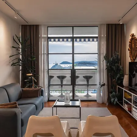 Bregos Superior - Unique Design 3-br - Unbelievable Panoramic View Of - Walking Distance From Unesco Palace And Bacvice - Free Parking - Buralux アパート スプリト